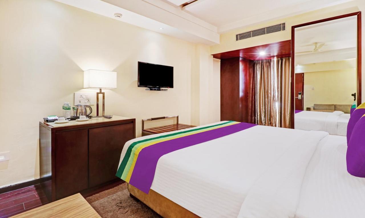 Treebo Tryst Park N Hotel วิเจยาวารา ภายนอก รูปภาพ